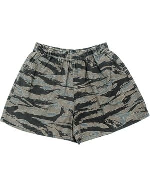 Ariko Camo Day Short - Gray