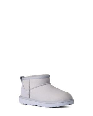 UGG Kids' Classic Ultra Water Resistant Genuine Shearling Mini Boot - White