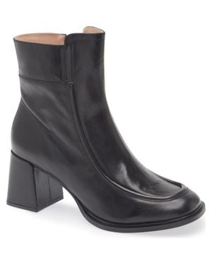 Chocolat Blu Haru Bootie - Black