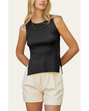 Crescent Side Slit Sleeveless Knit Top - Black