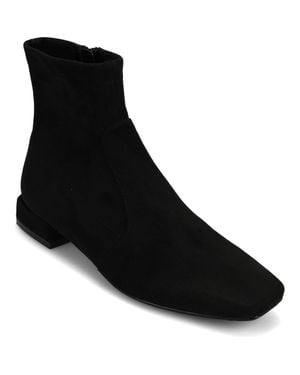 Vaneli Elisia Bootie - Black