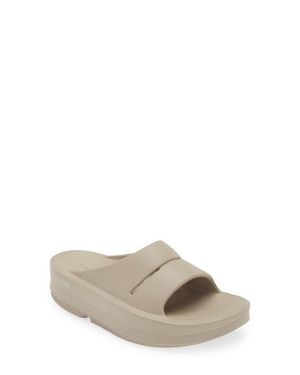 OOFOS Oomega Ooahh Slide Sandal - Gray