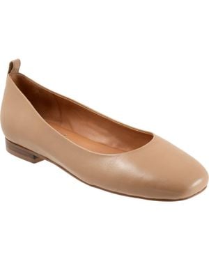 Softwalk Kiris Flat - Brown