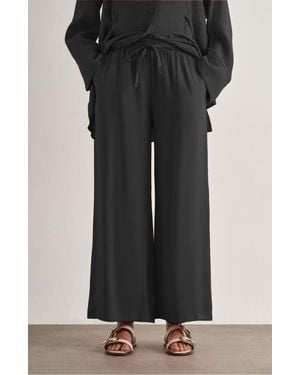 Mizalle Relaxed Pants - Black