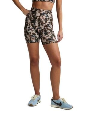 Beyond Yoga Softmark Keep Pace Bike Shorts - Black