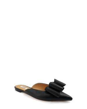 Zigi Finland Pointed Toe Mule - White