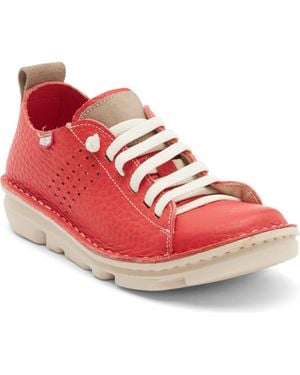 On Foot 30250 Silken Low Top Sneaker - Red