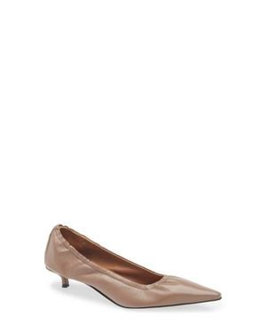 Atp Atelier Valfurva Pointed Toe Kitten Heel Pump - Brown