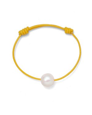 Lady Grey Jewelry Freshwater Pearl Knot Bracelet - Metallic