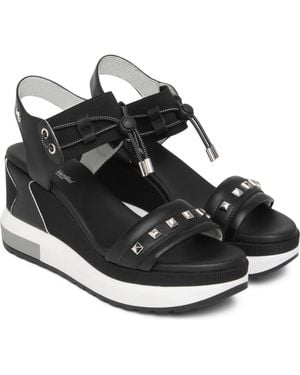 Nero Giardini Platform Wedge Sandal - Black