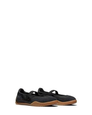 Converse Gender Inclusive Run Star Sneaker Ballet Flat - Black