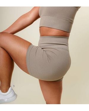 while on earth™ High-Rise Aura Short 5 - Multicolor