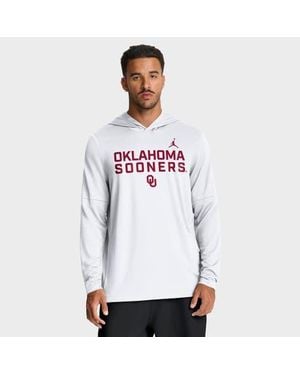 Nike Oklahoma Sooners 2025 Sideline Performance Long Sleeve Hoodie T-Shirt - White