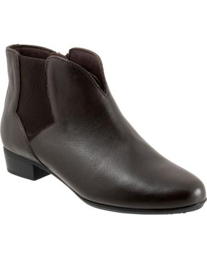 Trotters Monroe Side Zip Ankle Bootie - Black
