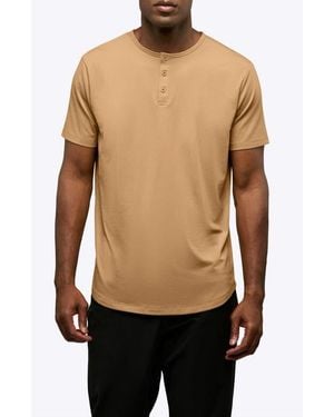 Cuts Ao Curved Hem Short Sleeve Henley - Black