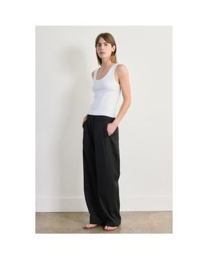 ALMINA CONCEPT U Neck Tank - White