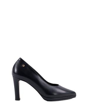 Stinaa.j Isa Orthopedic Pointed Toe Pumps - Black