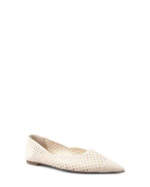 Zigi Cindylou Pointed Toe Flat - Natural