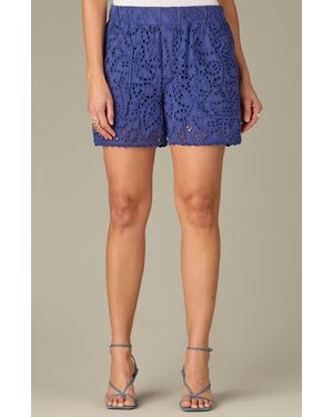 Wit & Wisdom Skyrise Cotton Eyelet Glider Shorts - Blue