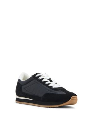 Blondo Ersula Low Profile Waterproof Sneaker - Black