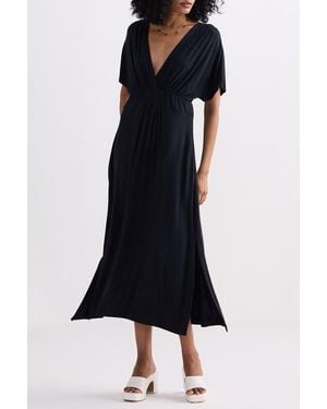 REISTOR Flowy A-Line Maxi Dress With Side Slits - Black