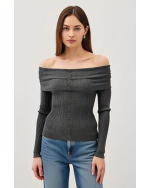 Modenaire Ribbed Button-Up Long Sleeve Top With Roll Shoulder Detail - Black