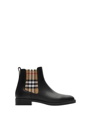 Burberry Hampstead Chelsea Boot - Black