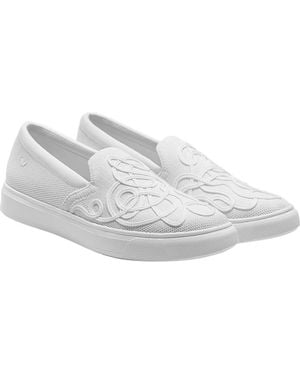 VIVAIA Classic Slip-On Sneakers - White