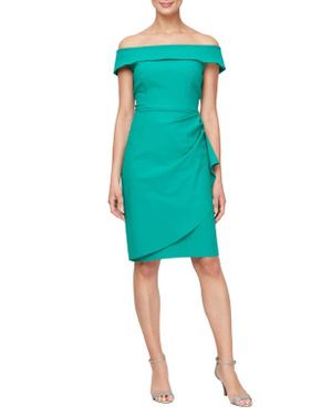 Enchanted Evenings: Off-the-Shoulder Elegance for Your Special Night