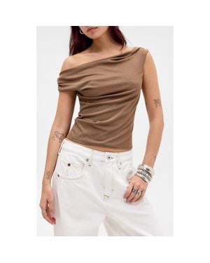 BDG Fia Off The Shoulder Crop Top - Brown