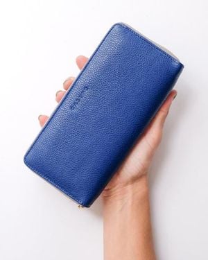 Casupo Large Zipper Wallet With Detachable Key Ring - Blue