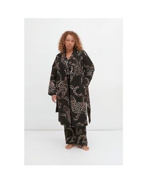 Desmond & Dempsey Quilted Robe - Black