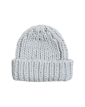 Belle & Bloom Winter's Kiss Beanie - Gray