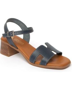 Menina Step Siena Heeled Sandal - Blue