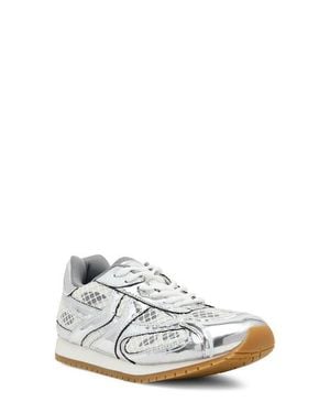 Steve Madden Pager Sneaker - White