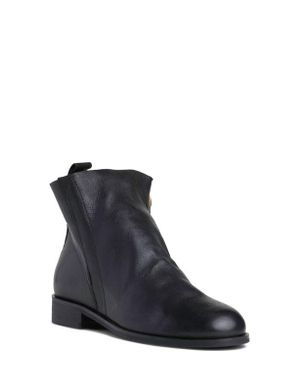Beautiisoles Renata Bootie - Black