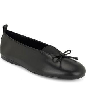 Nine West Smooch Flat - Black