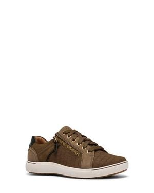 Clarks Nalle Lace-Up Sneaker - Brown