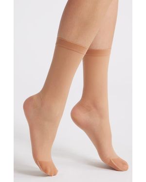 Item M6 Invisible Crew Socks - Natural