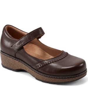 Earth Kalece Mary Jane Pump - Brown