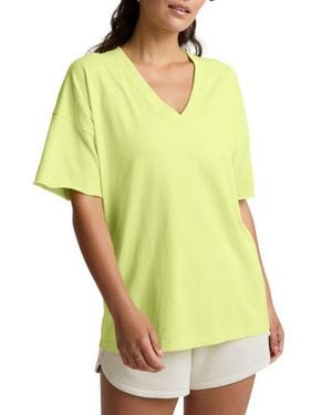 Beyond Yoga Softknit Better Than Ever Oversize V-Neck T-Shirt - Yellow