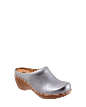 Softwalk Madison Clog - White