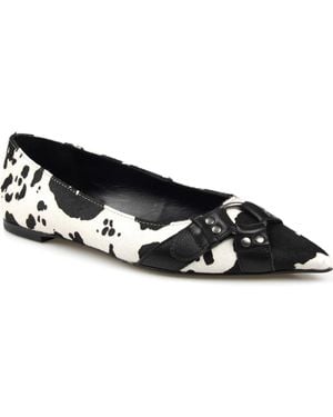 Zigi Hilo Pointed Toe Flat - Black