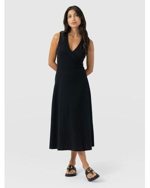 Saint + Sofia Sleeveless Maggie Wrap Dress - Black
