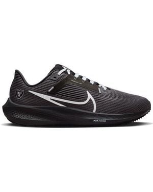 Nike Las Vegas Raiders Zoom Pegasus 40 Running Shoe - Black