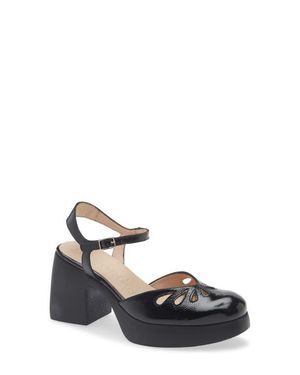 Wonders Ankle Strap Platform Pump - White