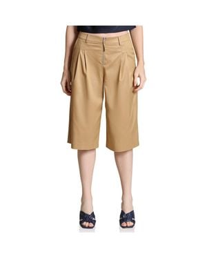 Avec Les Filles Pleat Front Shorts - Natural