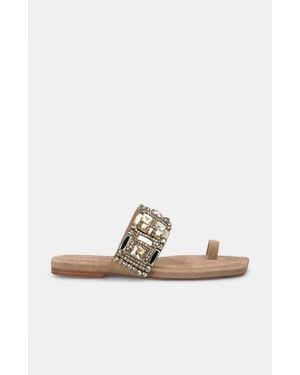Alma En Pena. Square Toe Beaded Sandal - White