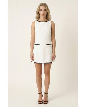Modenaire Sleeveless A-Line Mini Dress With Contrast Trim And Faux Pockets - White