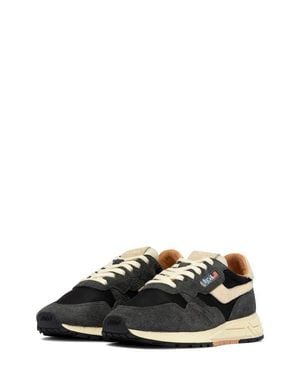 Autry Reelwind Low Water Resistant Sneaker - Black